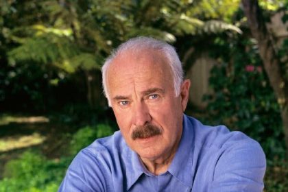 Actor Dabney Coleman, villainous boss in '9 to 5,' dies at 92