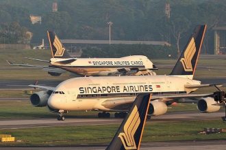 One Dead, 30 Reported Injured as Singapore Airlines Boeing 777-300ER